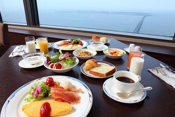 The buffet breakfast features a mix of Western and Japanese items