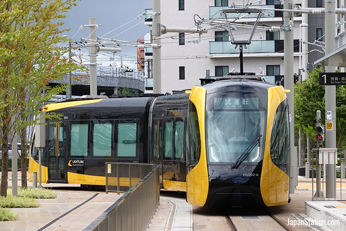 The Lightline’s articulated tram cars can carry up to 150 passengers