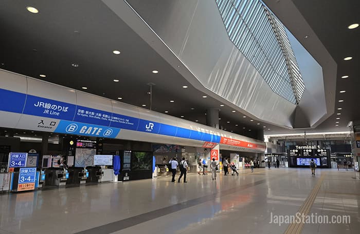 JR and Nankai ticket gates at Kansai Airport Station